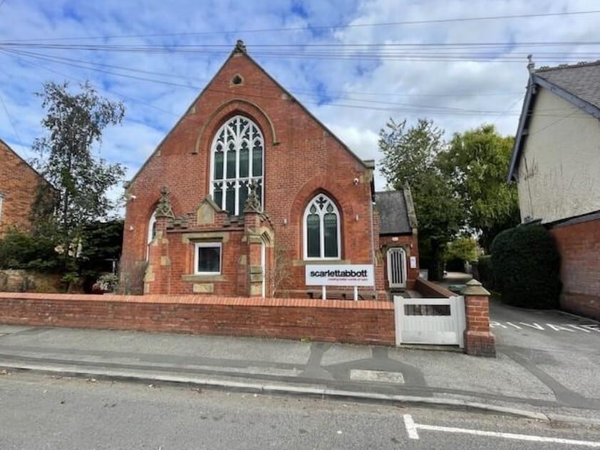 Main Street, York for sale Primary Photo- Image 1 of 3