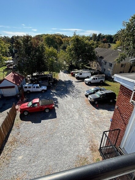 142 E Evergreen St, West Grove, PA for sale - Building Photo - Image 3 of 28