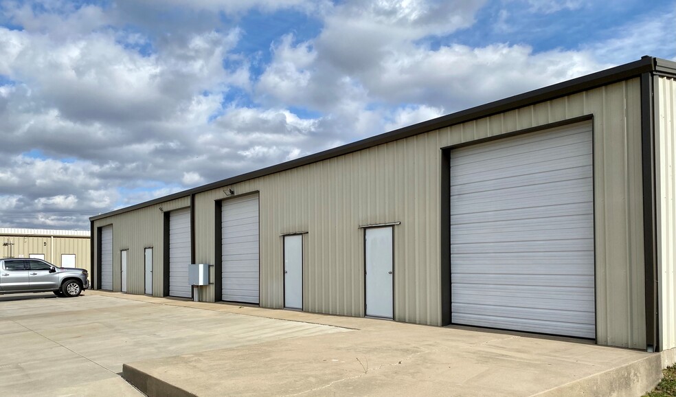 3420 W 151st St, Kiefer, OK for sale - Building Photo - Image 1 of 1