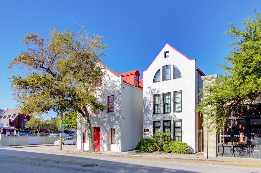 241-243 E Bay St, Charleston, SC for sale - Building Photo - Image 3 of 12