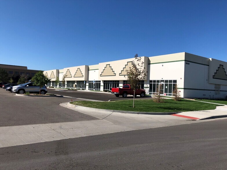 16302-16392 E 2nd Ave, Aurora, CO for lease - Building Photo - Image 1 of 5