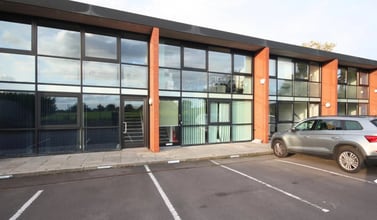 Weston Hall Rd, Stoke Prior for lease Building Photo- Image 1 of 4