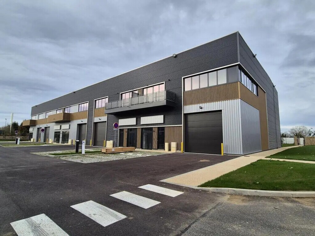 Location Entrepôt 395 m² à 1 986 m² - Photo 1