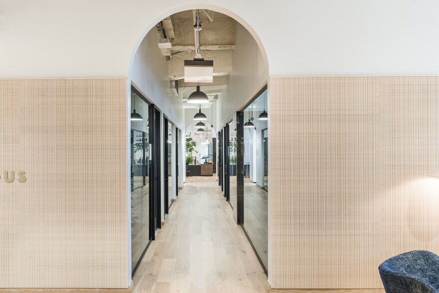 901-937 Market St, Philadelphia, PA for lease - Interior Photo - Image 2 of 9