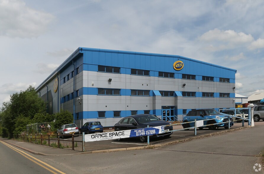 175 Meadow Ln, Loughborough for lease - Primary Photo - Image 1 of 4