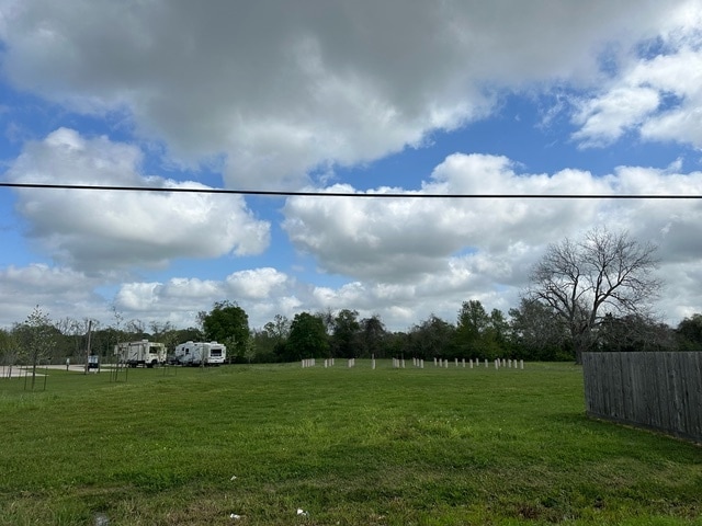 1211 Old Main St, Sweeny, TX for sale - Primary Photo - Image 1 of 1