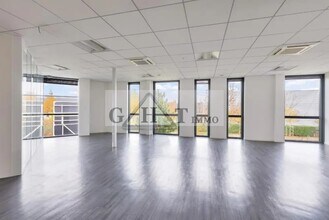Flex in Bailly-Romainvilliers for lease Interior Photo- Image 2 of 6