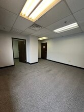 8200 E Pacific Pl, Denver, CO for lease Building Photo- Image 2 of 4