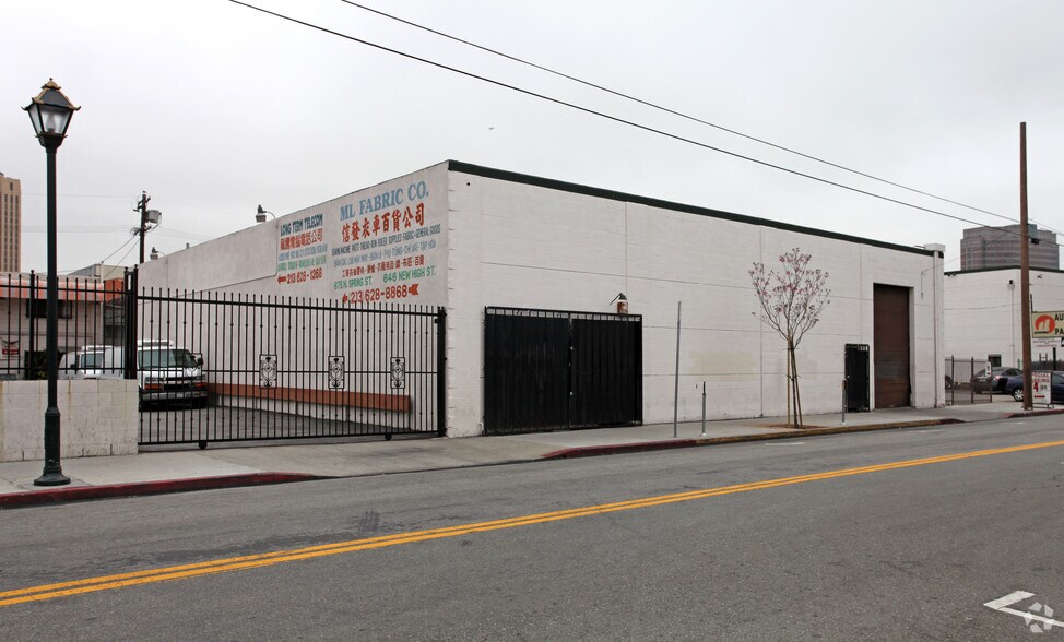 665 N Spring St, Los Angeles, CA for sale - Primary Photo - Image 1 of 3