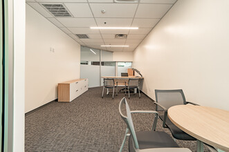 4747 S Lakeshore Dr, Tempe, AZ for lease Interior Photo- Image 1 of 2