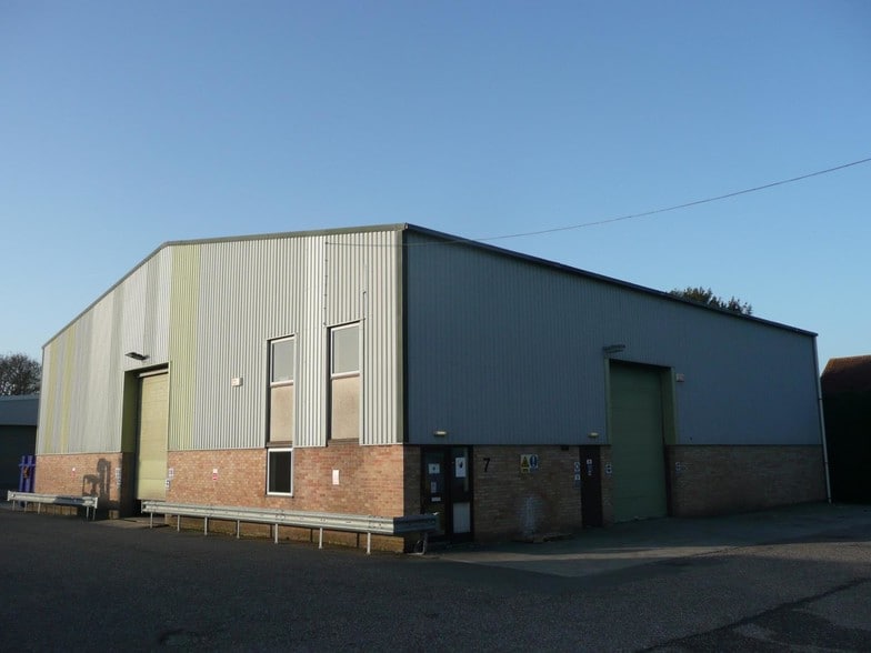 Eden Vale Rd, Westbury for sale - Primary Photo - Image 1 of 1