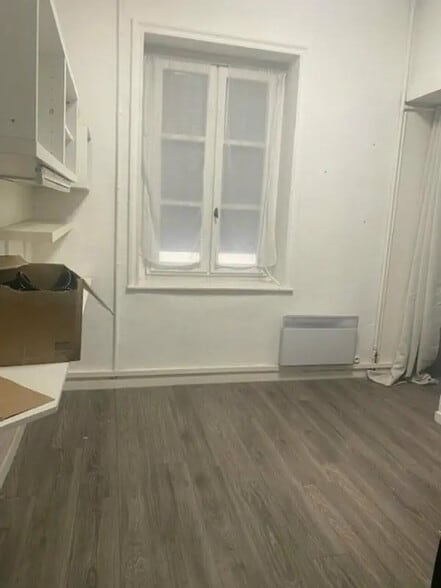 Retail in Villefranche-sur-Saône for lease - Building Photo - Image 3 of 4