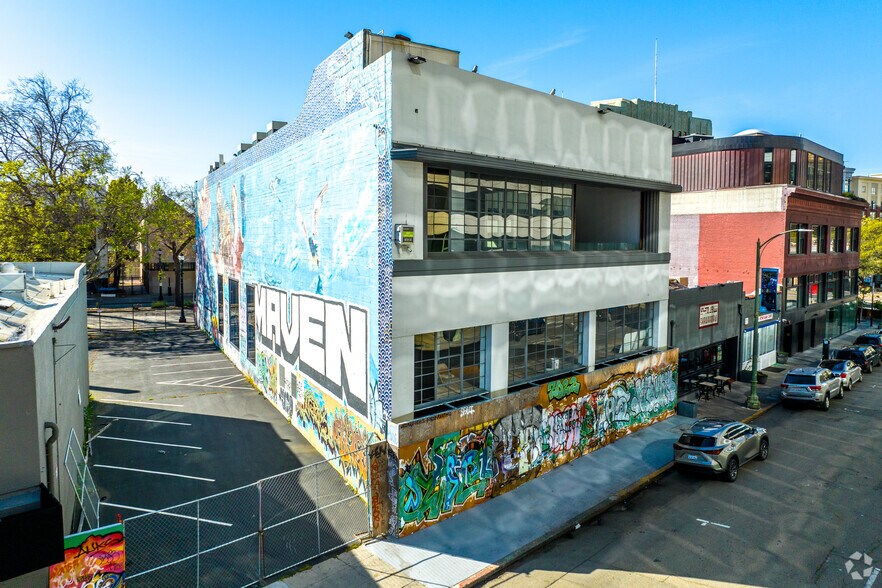 2111 Franklin St, Oakland, CA for lease - Primary Photo - Image 1 of 22