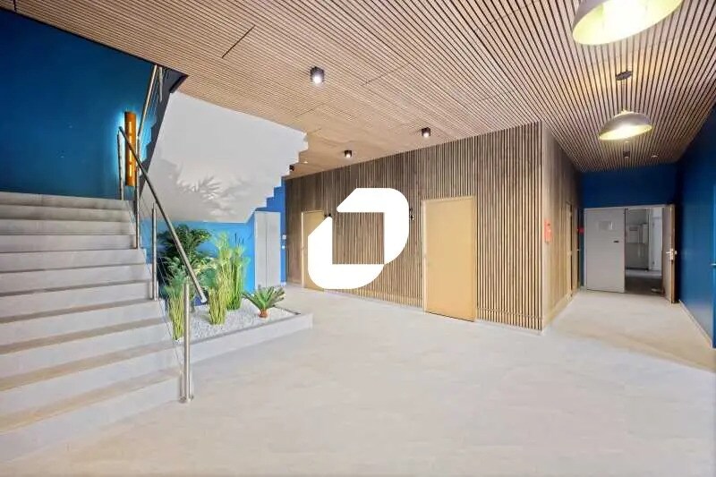 Office in Les Ulis for sale - Lobby - Image 3 of 16