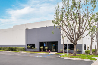 More details for 2350 W Artesia Ave, Fullerton, CA - Industrial for Lease