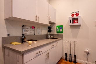 4551-4583 W Flamingo Rd, Las Vegas, NV for lease Building Photo- Image 2 of 5