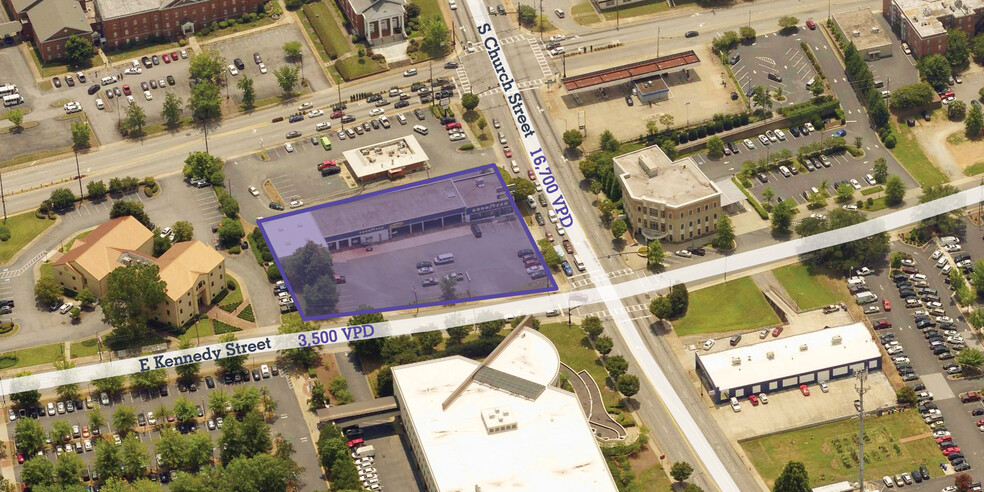 100 E Kennedy St, Spartanburg, SC for lease - Primary Photo - Image 1 of 2