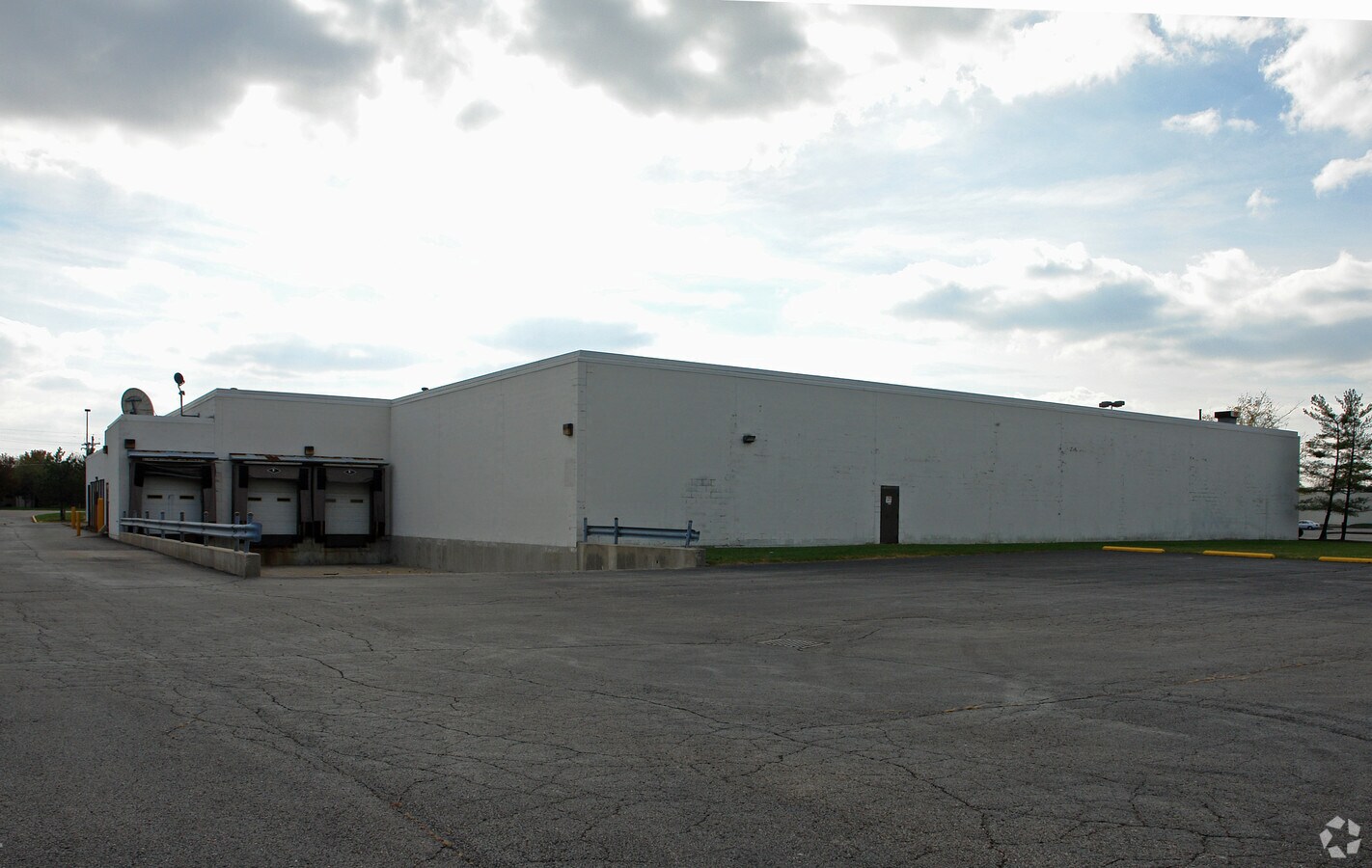 22202224 Waycross Rd, Cincinnati, OH 45240