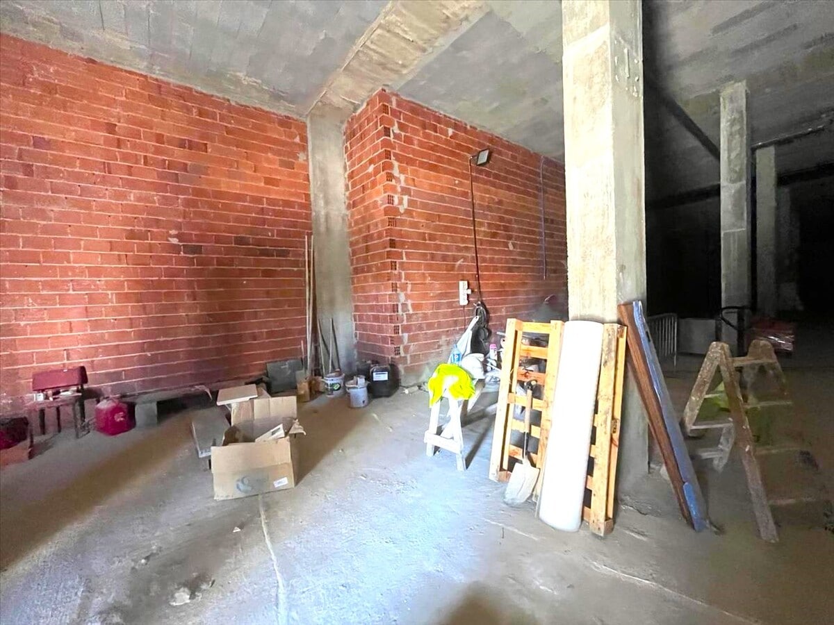 Lugo, LUG 27297 -  -  - Floor Plan - Image 1 of 6