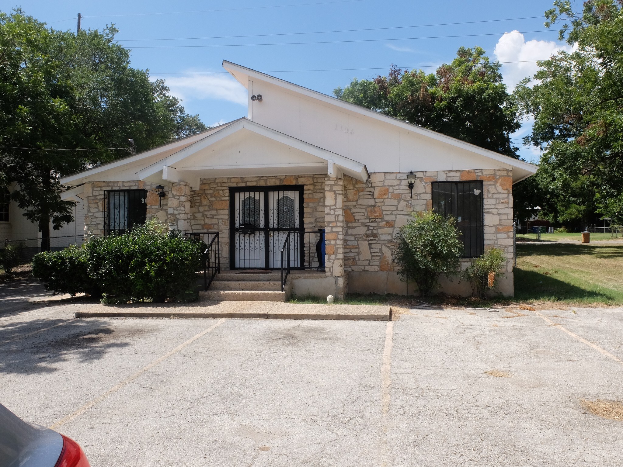 1104 E 12th St, Austin, TX for sale Building Photo- Image 1 of 1