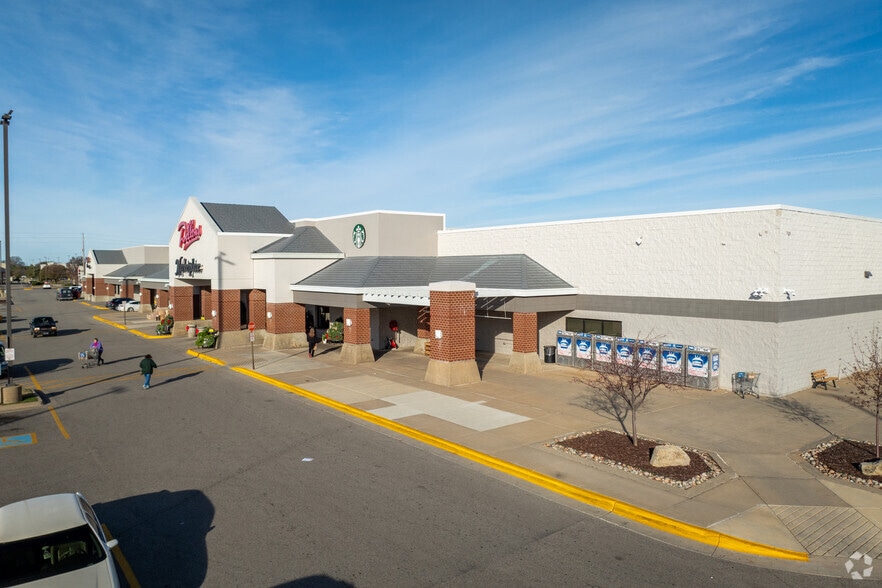 10222 W 21st St N, Wichita, KS for sale - Primary Photo - Image 1 of 1