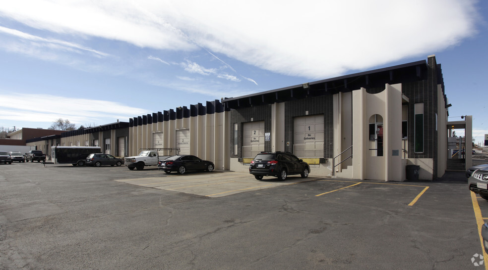 2590 W 2nd Ave, Denver, CO for lease - Primary Photo - Image 1 of 5