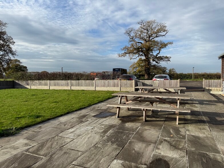 Unit 17 Danworth Farm, Cuckfield Rd, Hurstpierpoint for lease - Other - Image 3 of 3