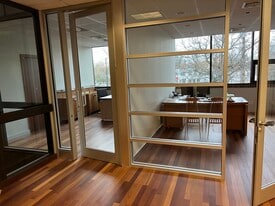 10 Maple St, Port Washington NY - Loft