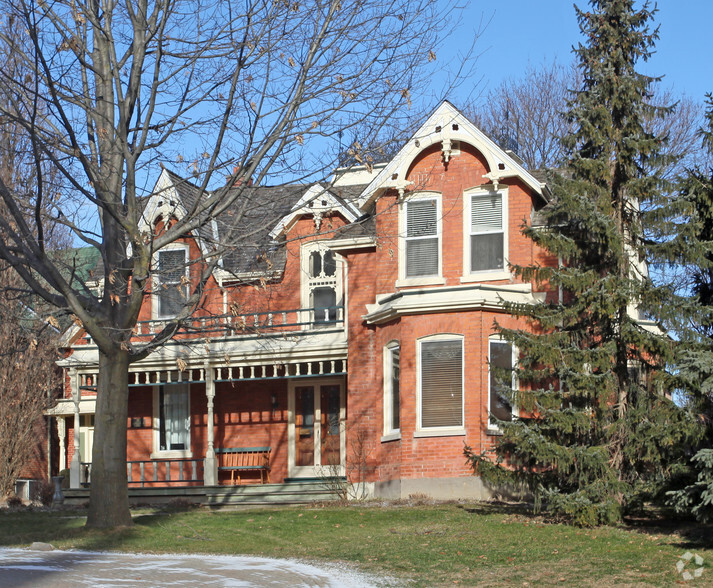 268 Woodbridge Ave, Vaughan, ON for sale - Primary Photo - Image 1 of 1