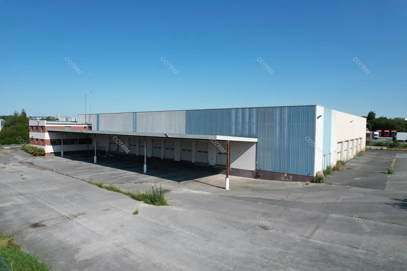 Industrial in Reims for sale Building Photo- Image 1 of 6