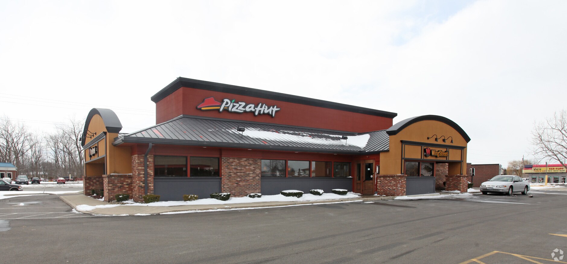 1402 French Rd, Depew, NY 14043