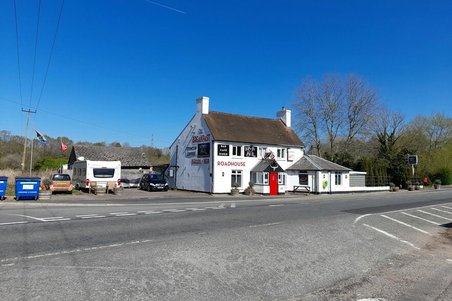 Water End, Old Basing for sale - Building Photo - Image 1 of 1