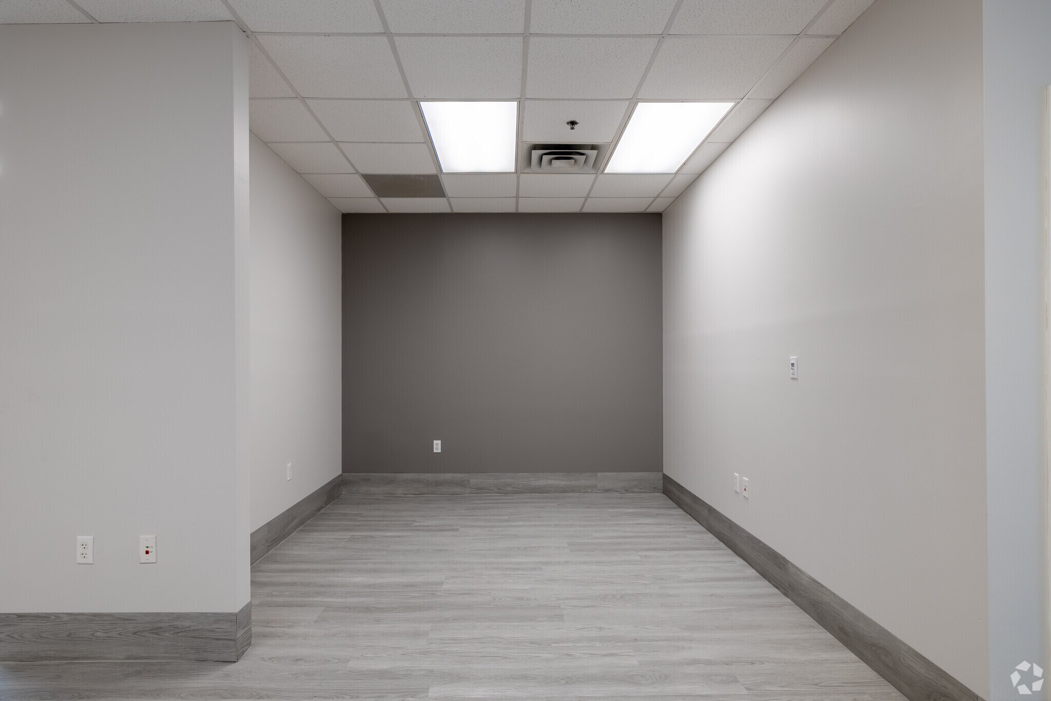 35113541 N Pine Island Rd, Sunrise, FL 33351 Pine Island Shoppes