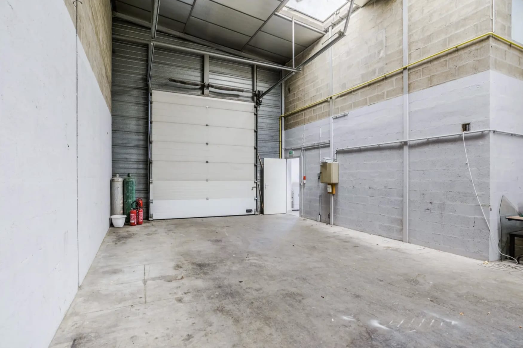 Industrial in Sartrouville for lease Interior Photo- Image 1 of 8
