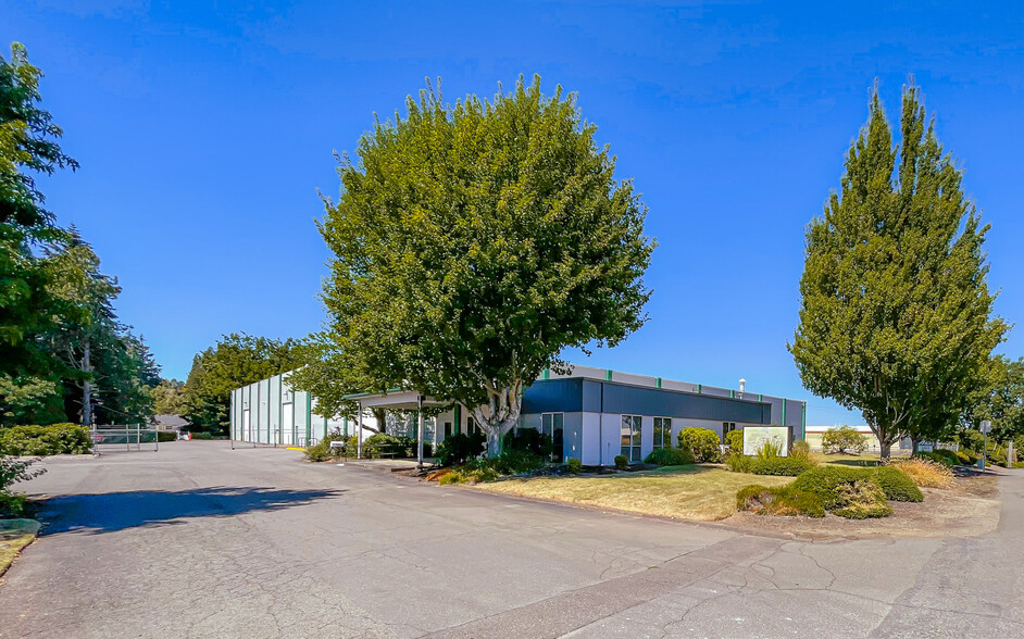 2561 Pringle Rd SE, Salem, OR for lease - Building Photo - Image 1 of 22