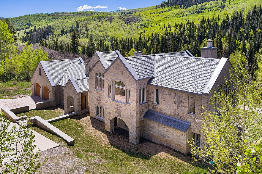 6889 Capitol Creek Rd, Snowmass, CO for sale - Building Photo - Image 1 of 1