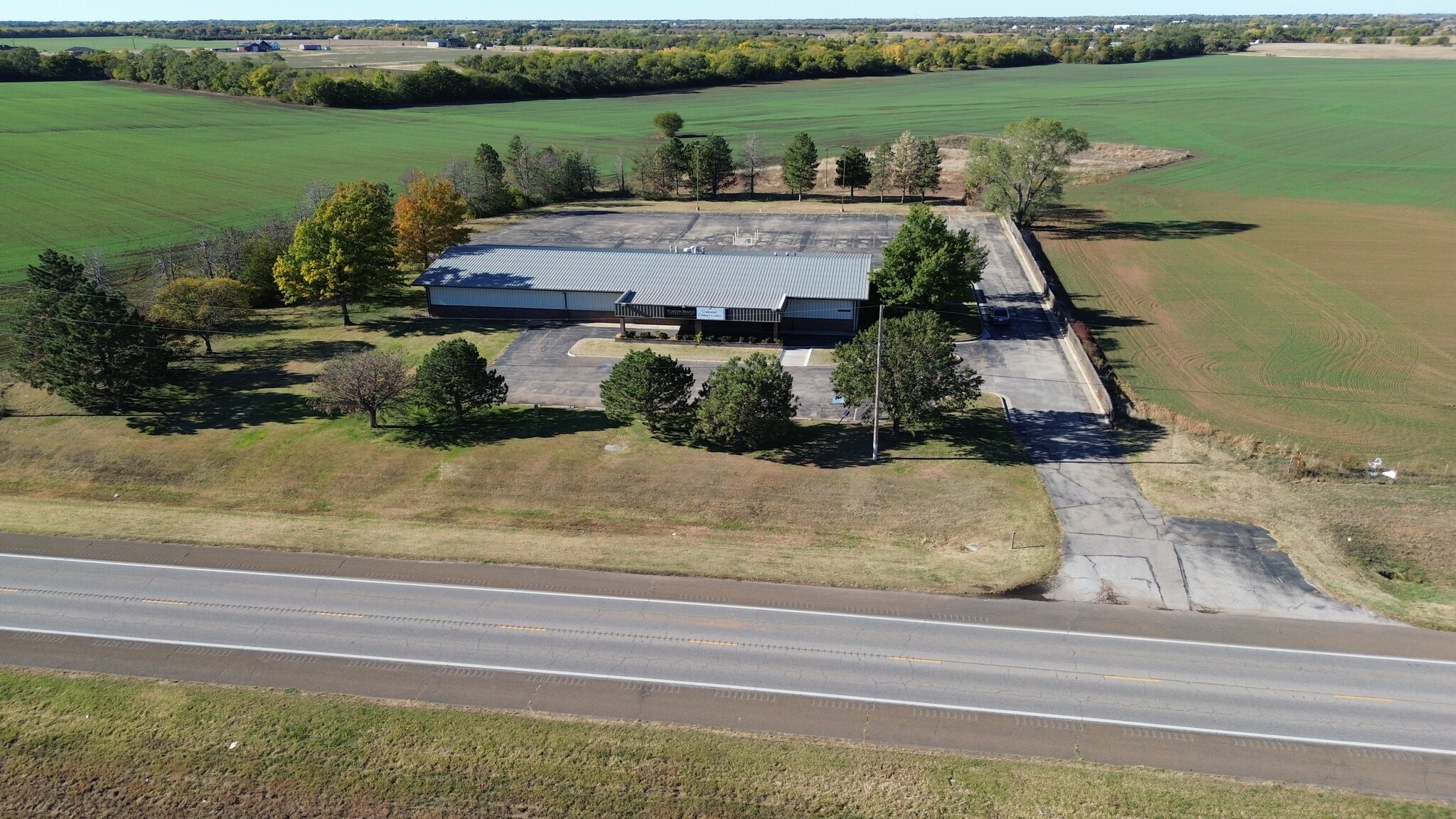 12420 W K 42 Hwy, Wichita, KS for lease Primary Photo- Image 1 of 5