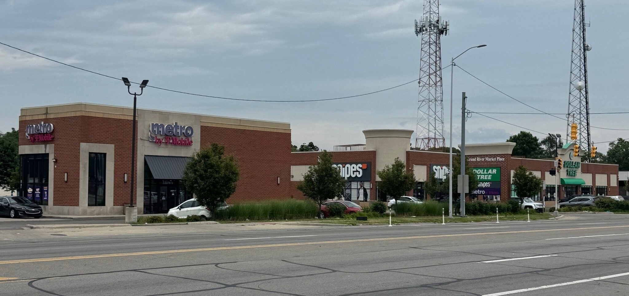 21310 Grand River Ave, Detroit, MI for lease Building Photo- Image 1 of 13