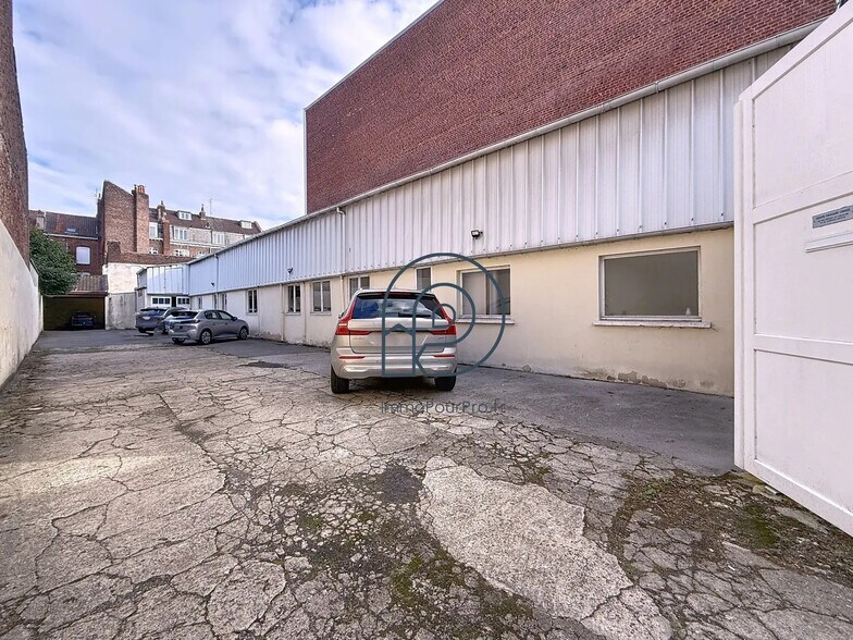 Office in Lille for sale - Building Photo - Image 2 of 15