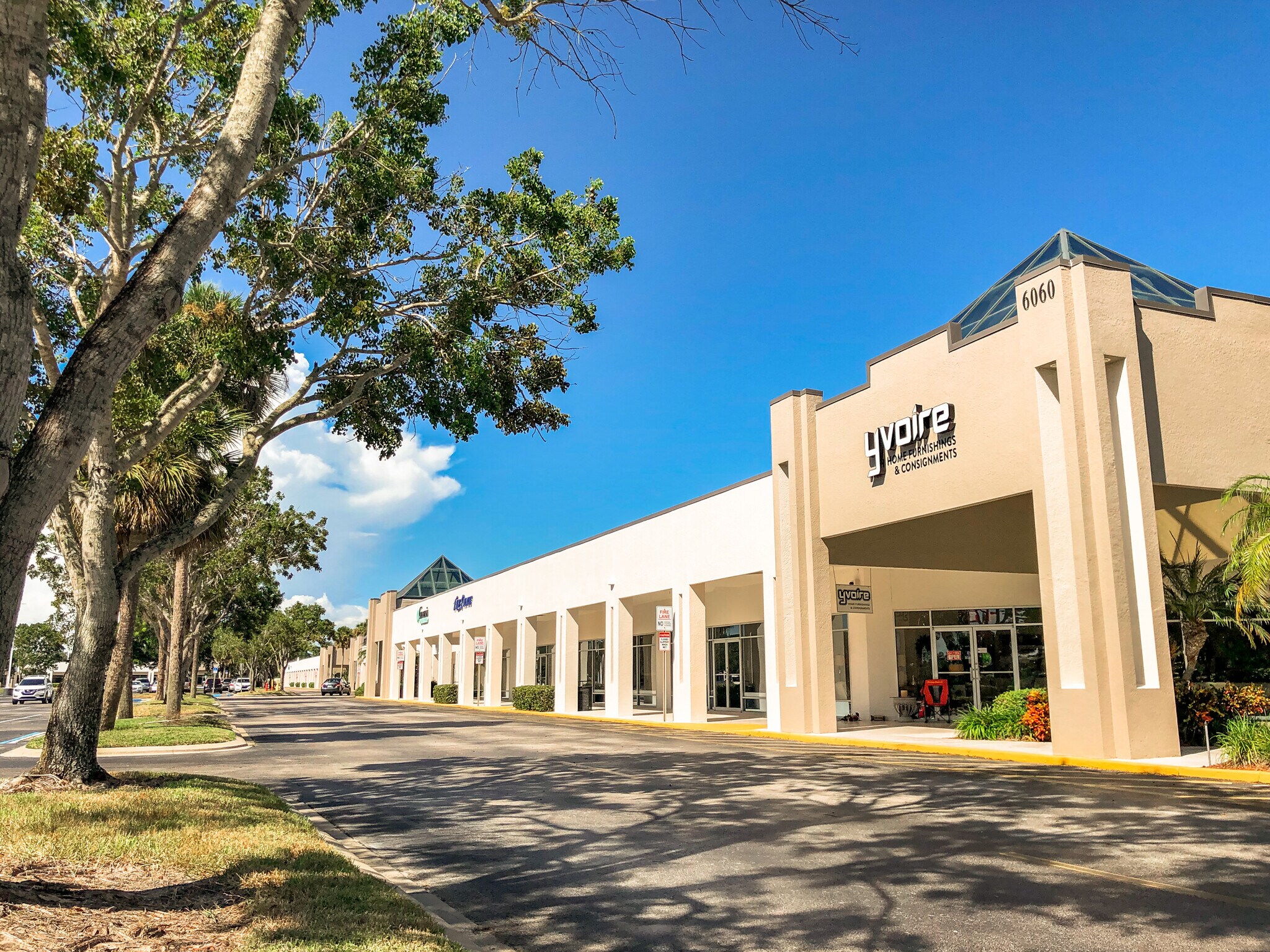 6050 Collier Blvd, Naples, FL 34114 Building 3