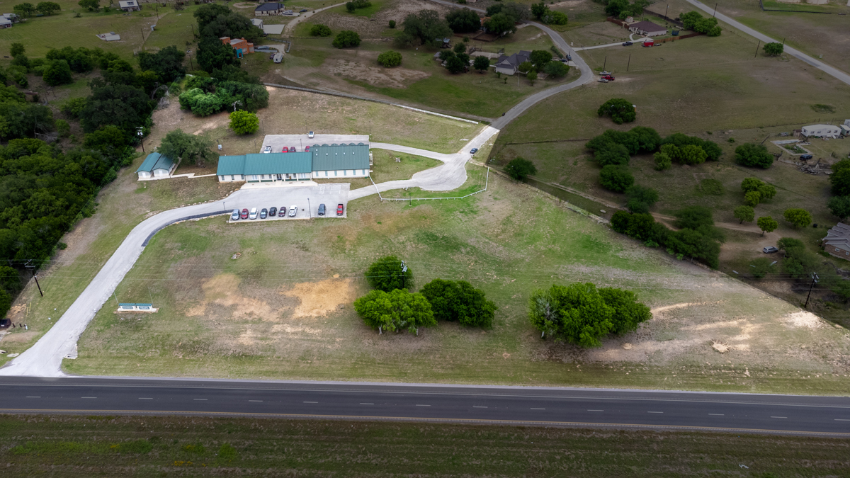 3586 US Highway 181 N, Floresville, TX for sale Primary Photo- Image 1 of 93