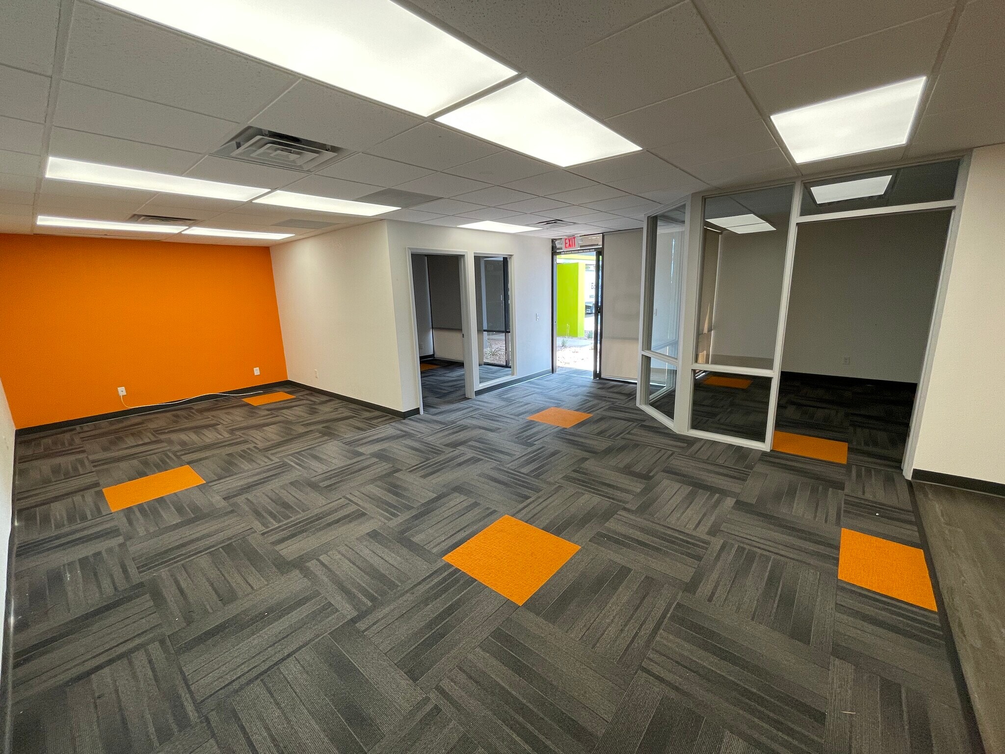 2425 W 12th St, Tempe, AZ for lease Interior Photo- Image 1 of 13