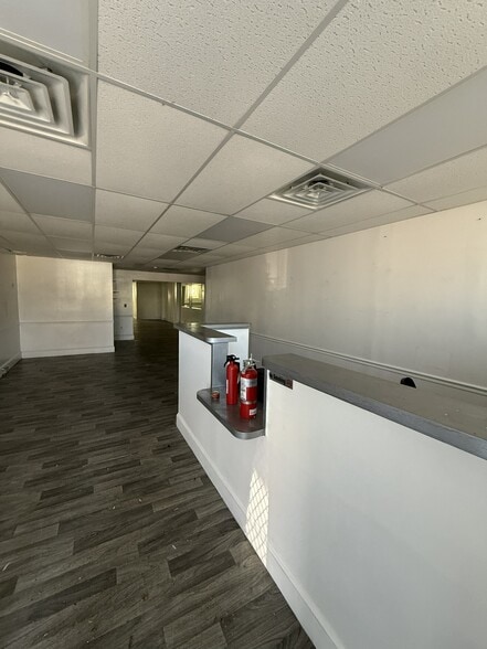 7618 Ogontz Ave, Philadelphia, PA for sale - Building Photo - Image 2 of 7