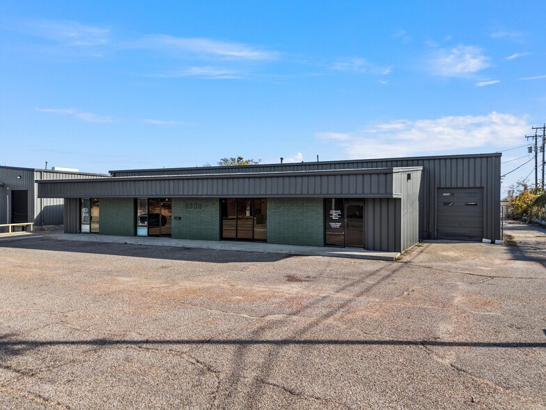 6908 Old Mcgregor Rd, Woodway, TX for lease - Building Photo - Image 2 of 5