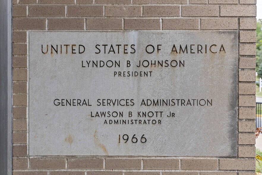 520 E Bruceton Rd, Pittsburgh, PA for sale - Building Photo - Image 3 of 36