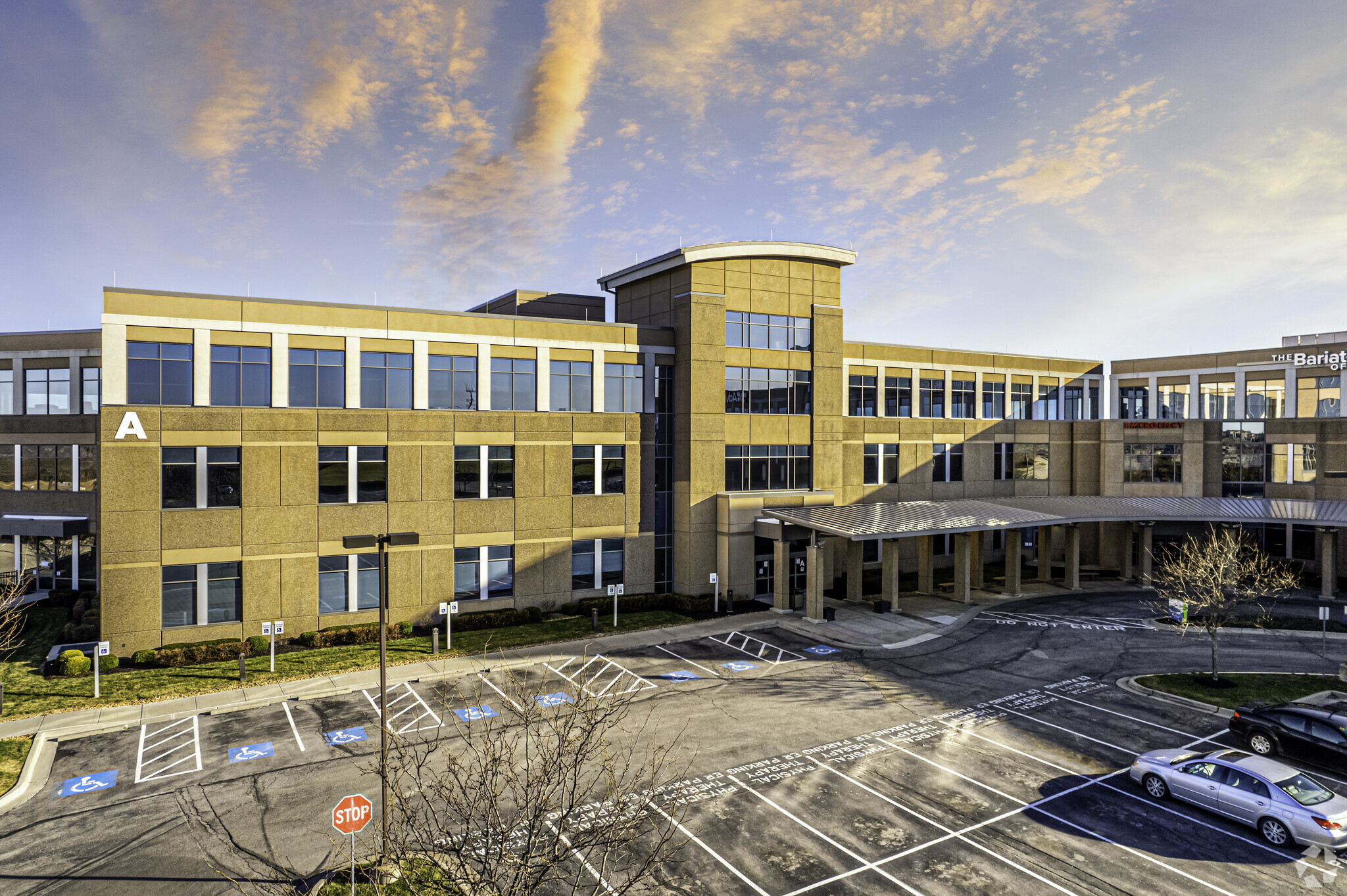 23351 Prairie Star Pky, Lenexa, KS for lease Building Photo- Image 1 of 9