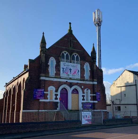 High St, Barnsley for sale - Primary Photo - Image 1 of 1