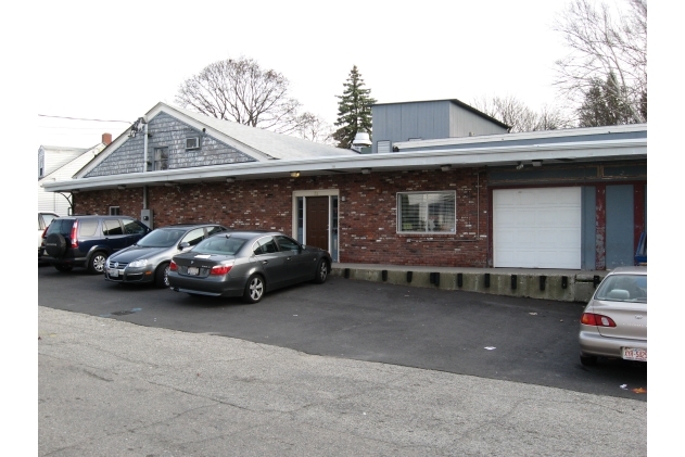 72 Ledge St, Central Falls, RI for sale - Primary Photo - Image 1 of 1