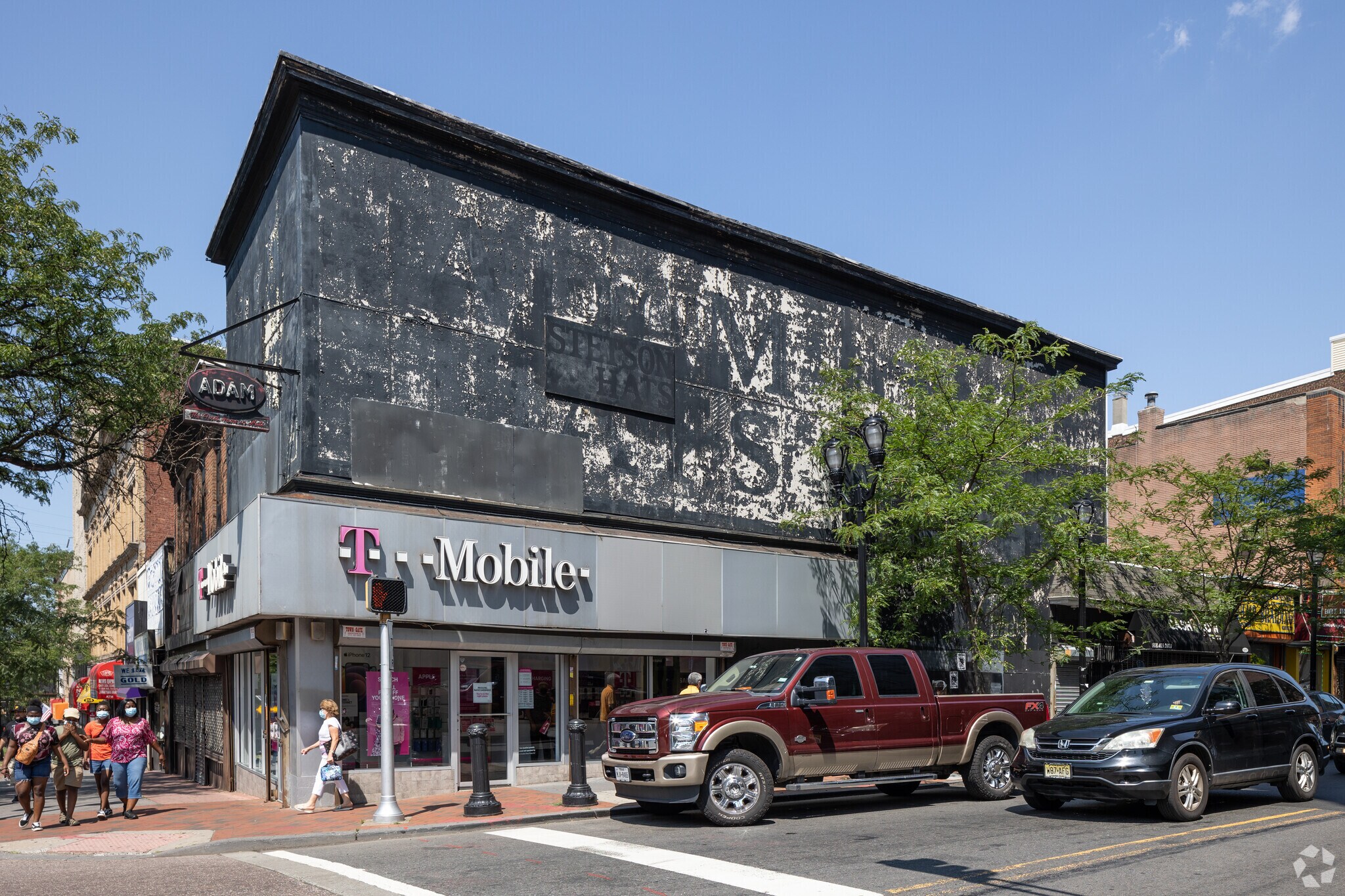 201205 Broad St, Elizabeth, NJ 07201 Retail for Lease