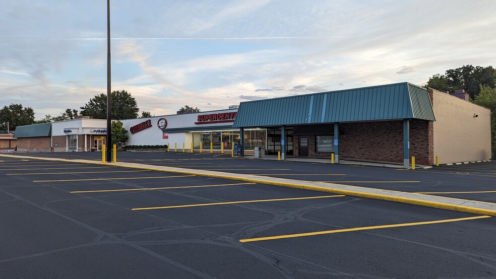 140 Mansfield Ave, Shelby, OH 44875 - Prime Retail Space/ Will divide ...